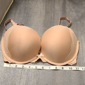 Victoria's Secret pushup bra
